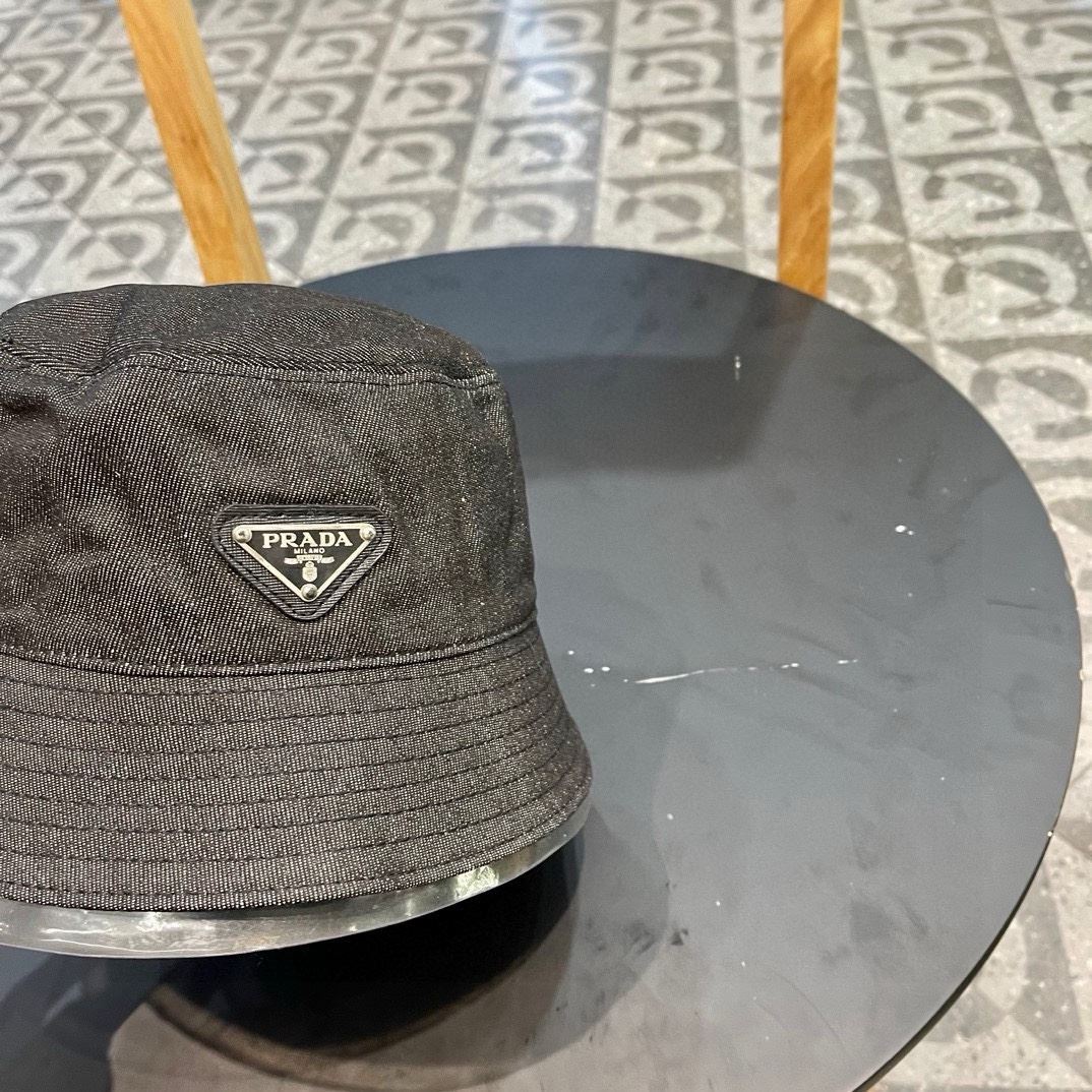 Prada Caps